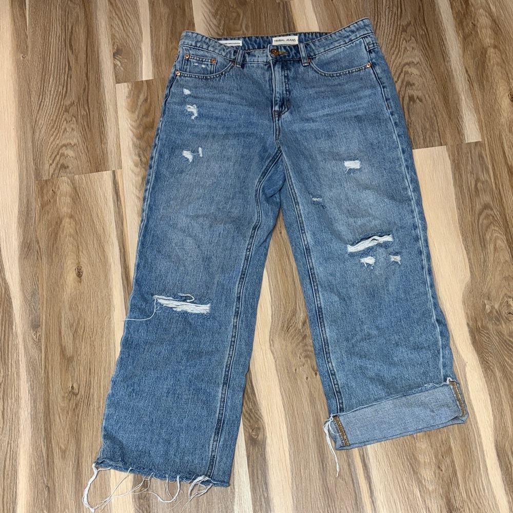 Distressed Women’s Blue Jeans